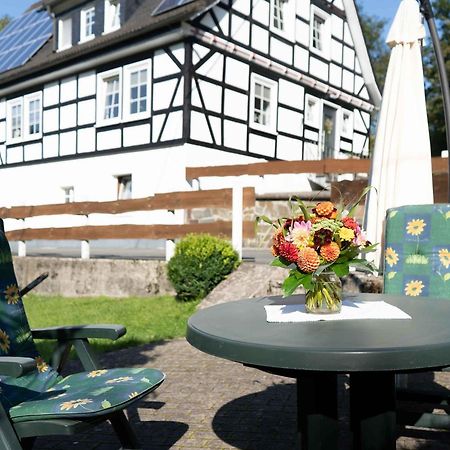 Ferienwohnung Zur Basemicke Schmallenberg Exterior photo