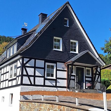 Ferienwohnung Zur Basemicke Schmallenberg Exterior photo