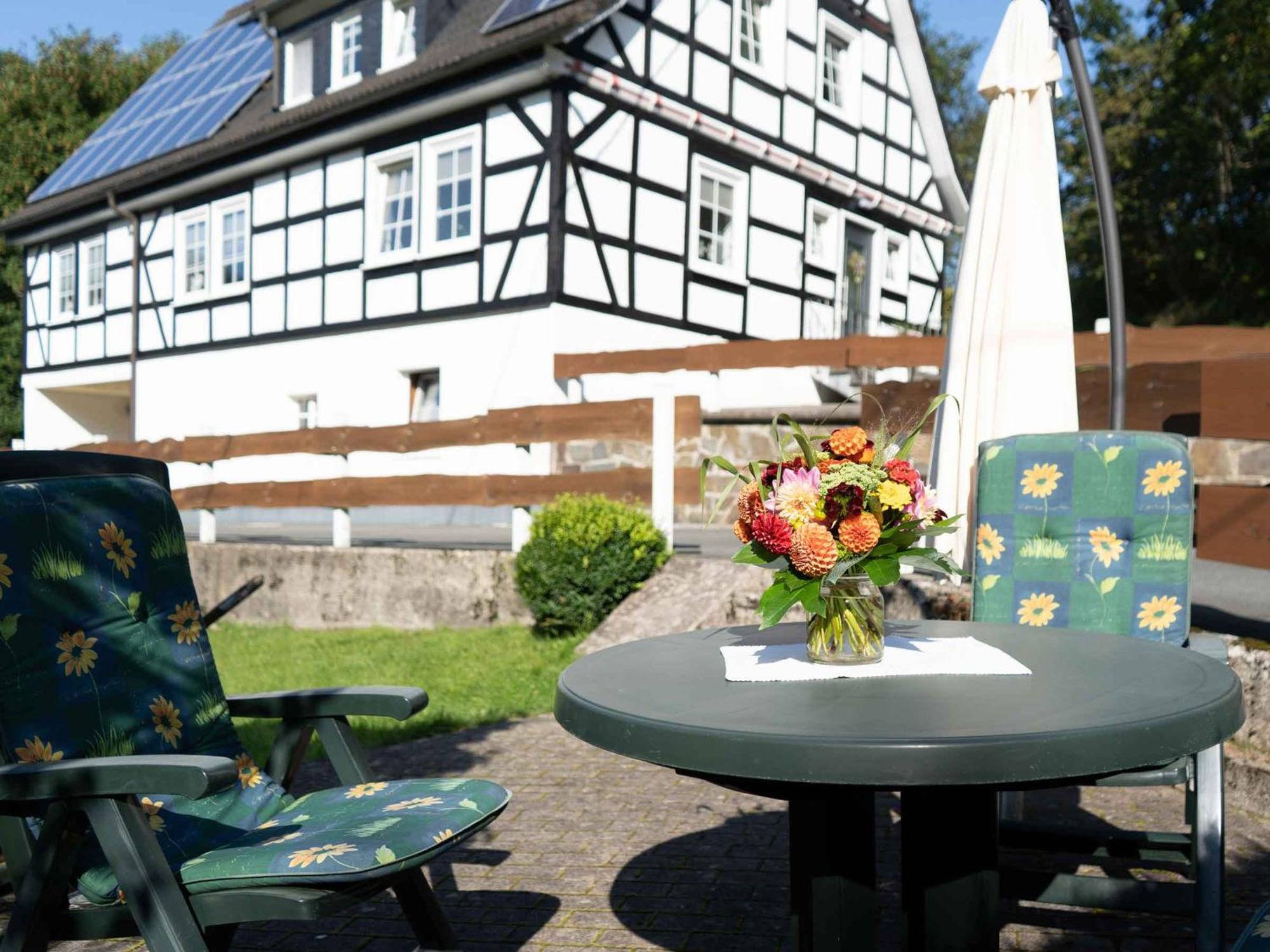 Ferienwohnung Zur Basemicke Schmallenberg Exterior photo